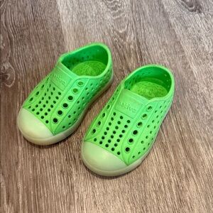 Native Kids Slip-On Water Shoes in Bright Green with Cream Toe